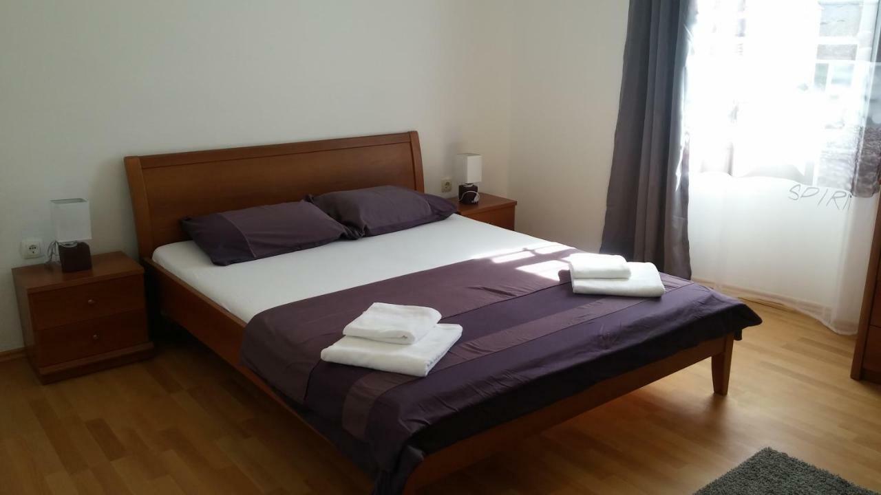 Family House Nerezine公寓 外观 照片